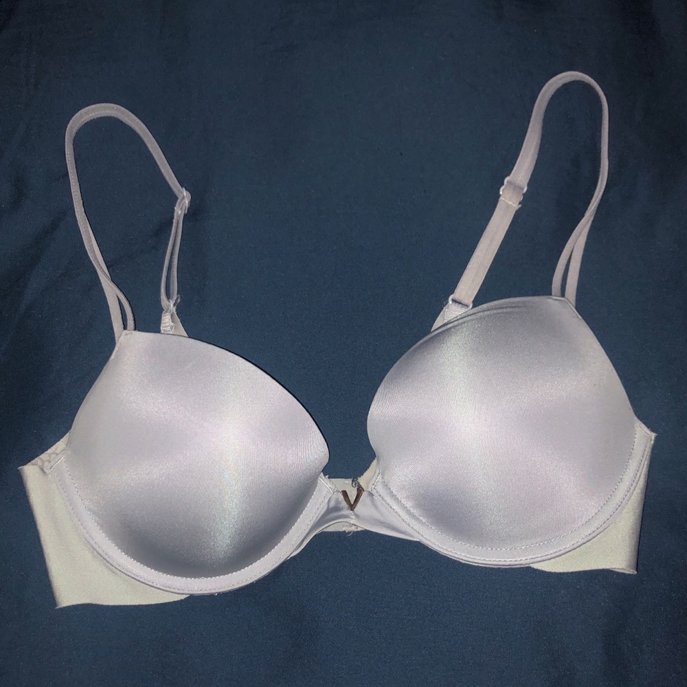 Victoria Secret Bra Gray - 32C